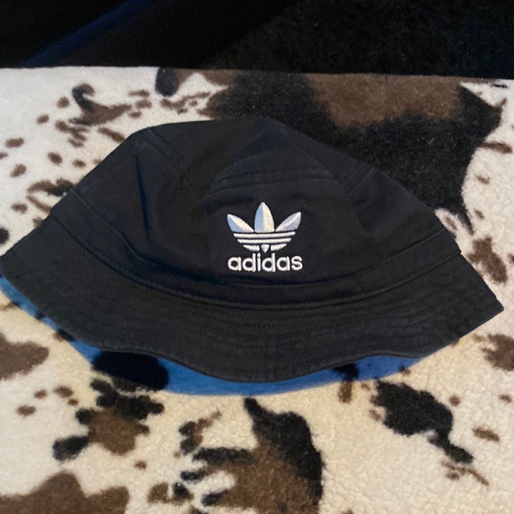 Adidas Original floppy Hat